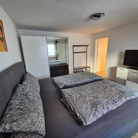 Pfalzzeit-weinstrasse Eichhaernel Kirrweiler (Sudliche Weinstrasse)